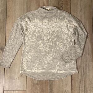 Medium Maurice’s Grey Sweater w Lace Covering & Slight Mock Neck